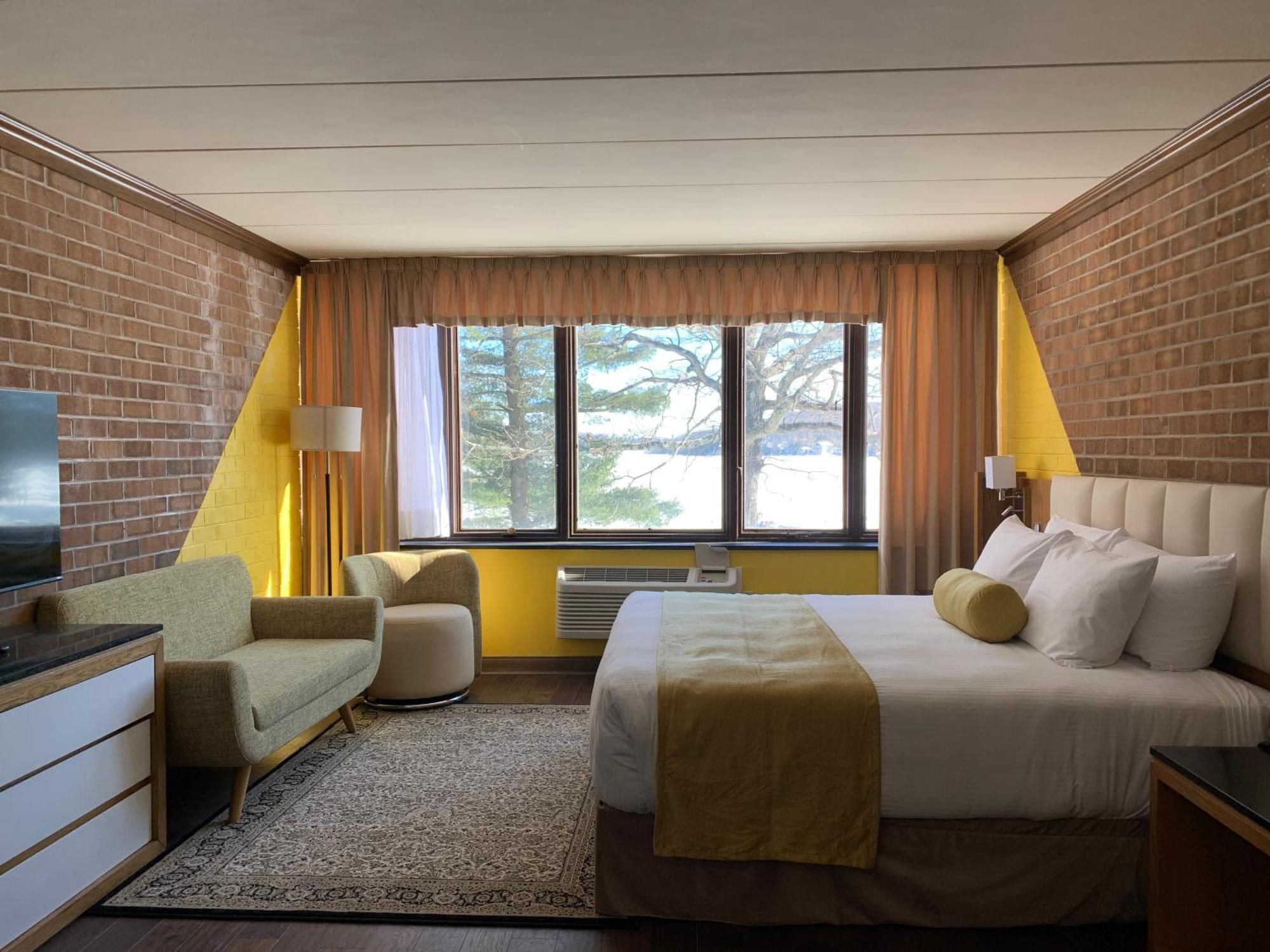 Split Rock Resort Lake Harmony Exterior photo
